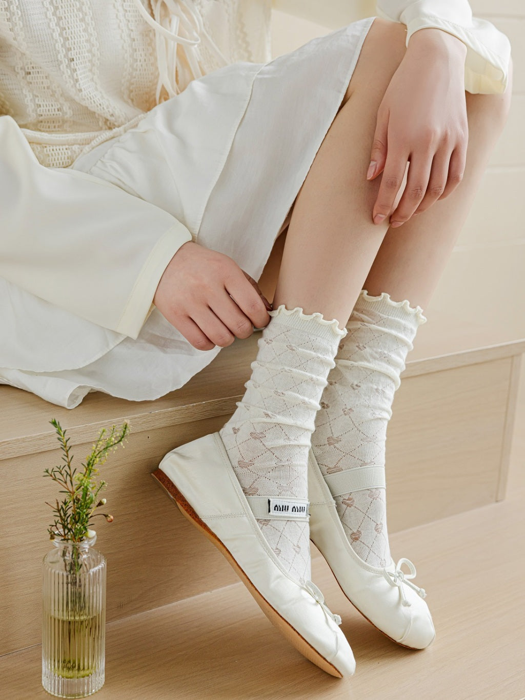Women's Socks Ruffle Thin Long Stockings 8694