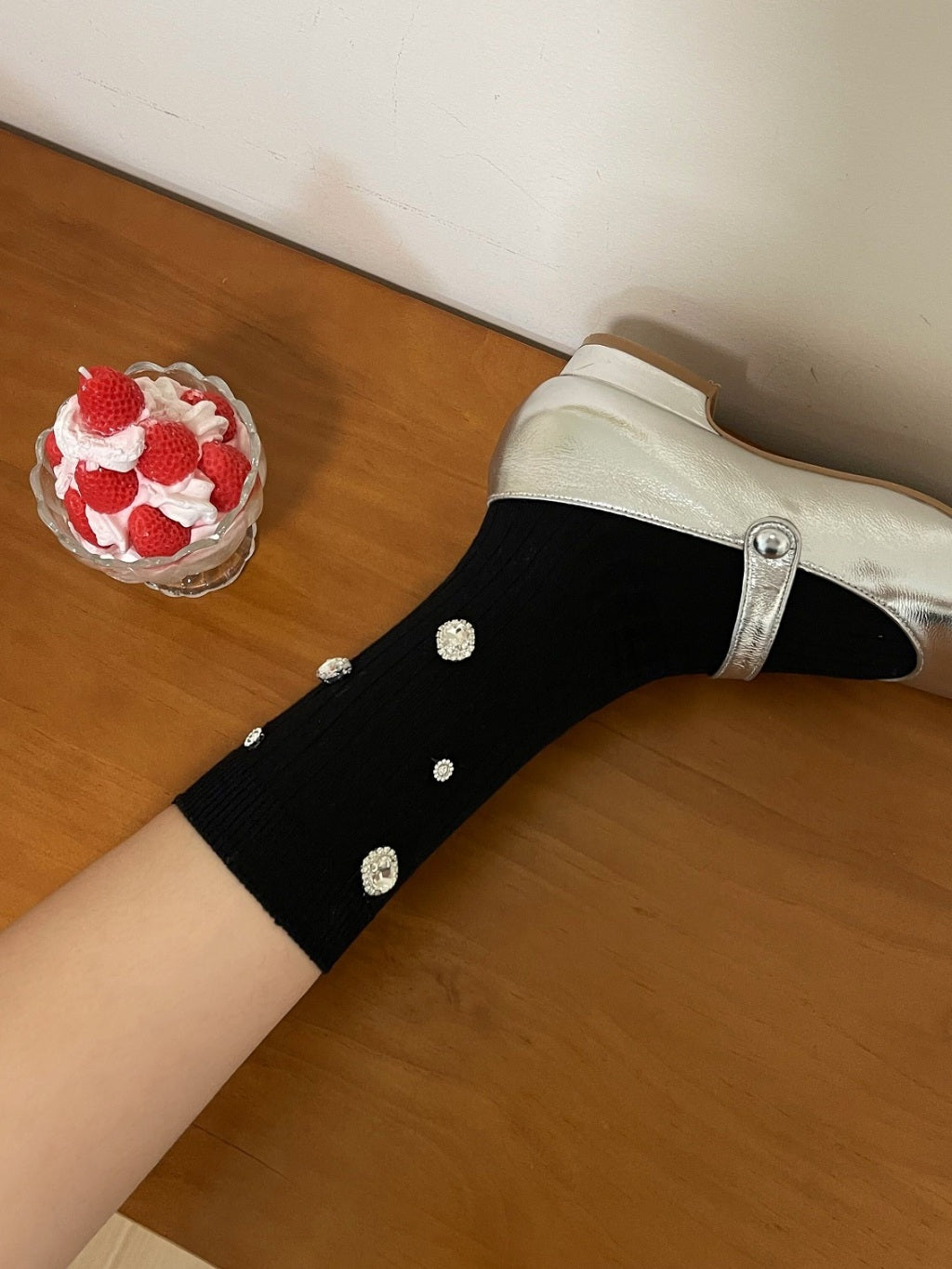 Plain Rhinestone Ribbed Socks 8845